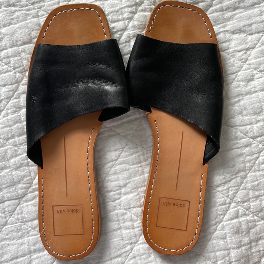 DV by Dolce Vita sandals